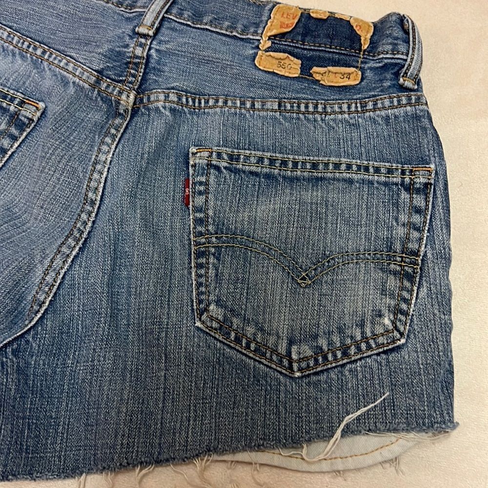 Levi's 550 Distressed Denim Cutoff Jean Shorts Size 6 - Picture 7 of 8